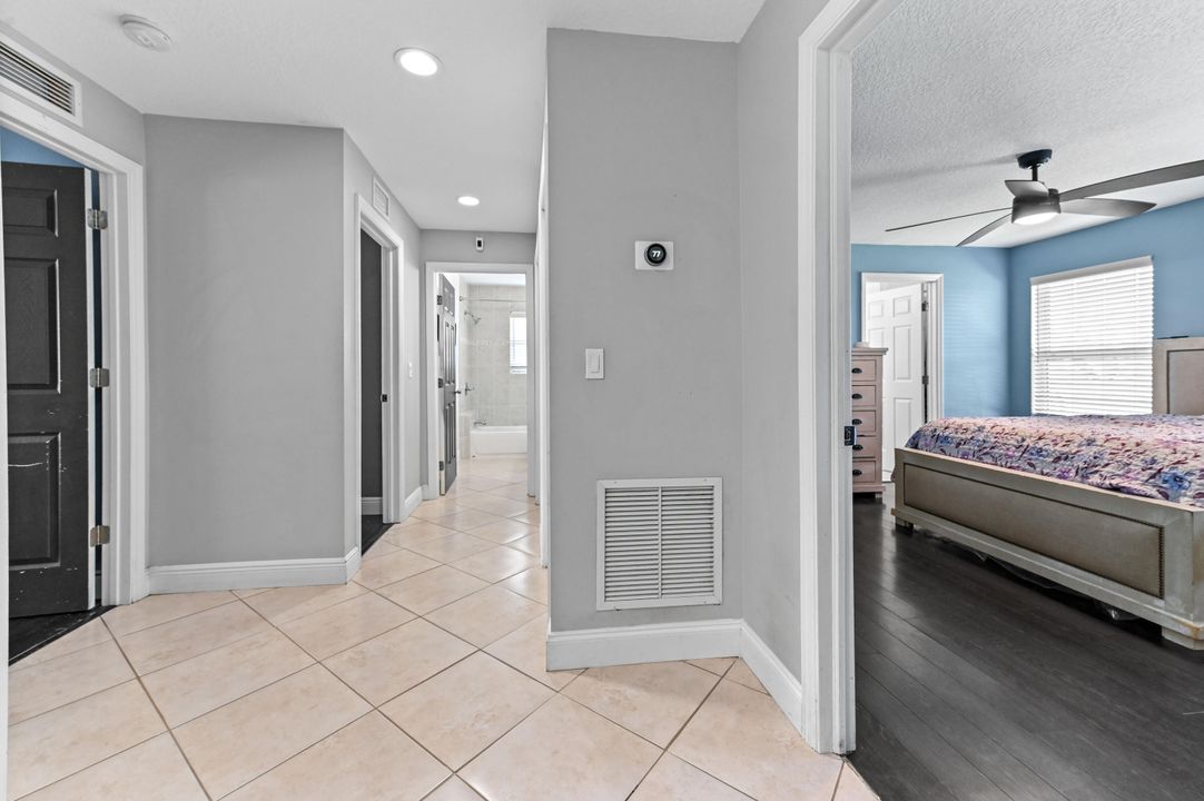 Active With Contract: $3,300 (3 beds, 2 baths, 1811 Square Feet)