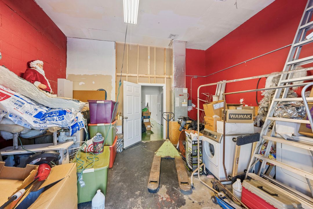 待售: $1,400,000 (0 贝兹, 0 浴室, 3880 平方英尺)