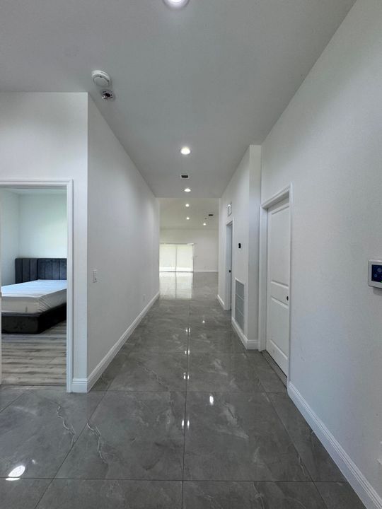 For Rent: $4,000 (4 beds, 2 baths, 1909 Square Feet)