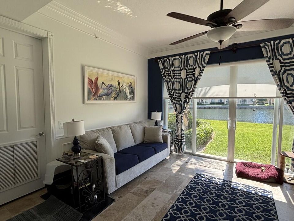 For Sale: $539,900 (2 beds, 2 baths, 1989 Square Feet)