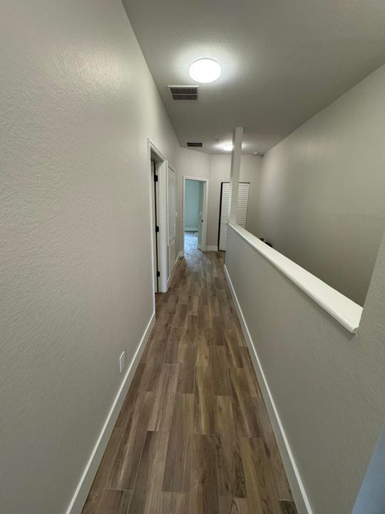 Active With Contract: $2,300 (3 beds, 2 baths, 1338 Square Feet)