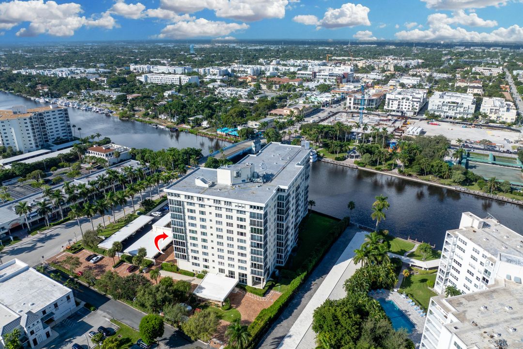 For Sale: $899,000 (2 beds, 2 baths, 1578 Square Feet)