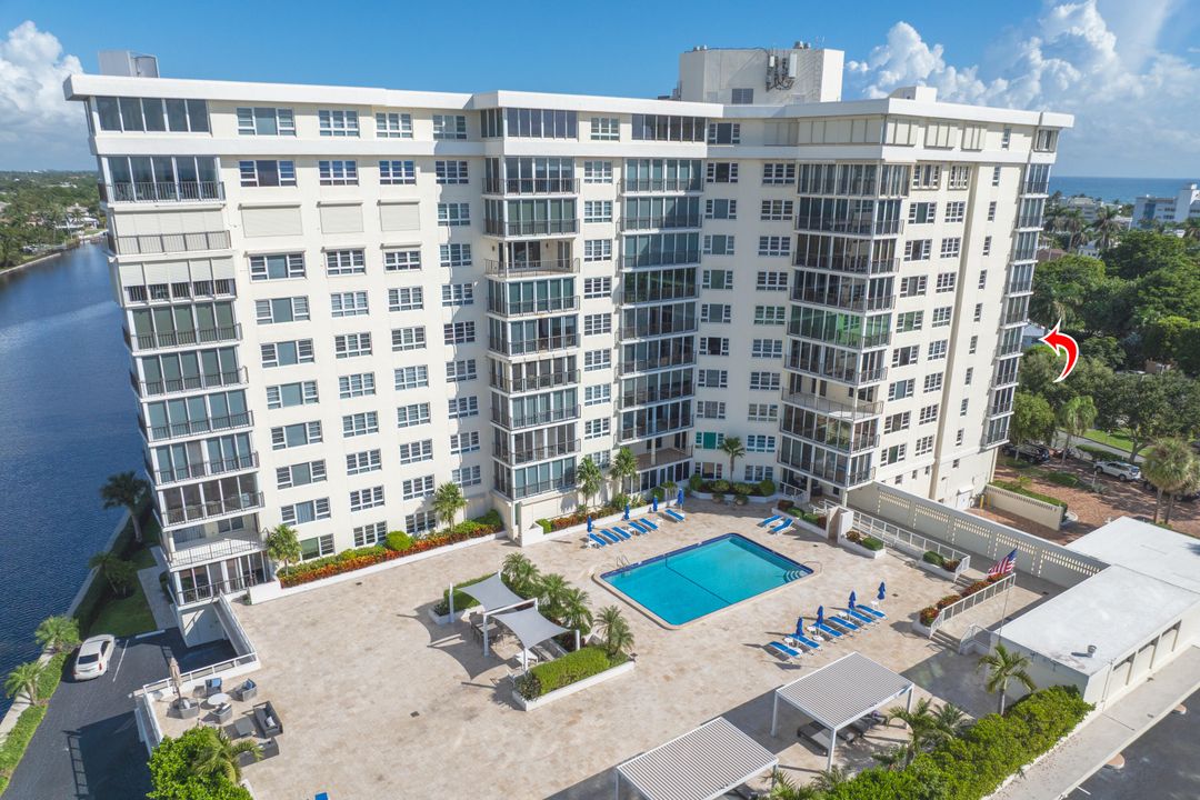 For Sale: $899,000 (2 beds, 2 baths, 1578 Square Feet)