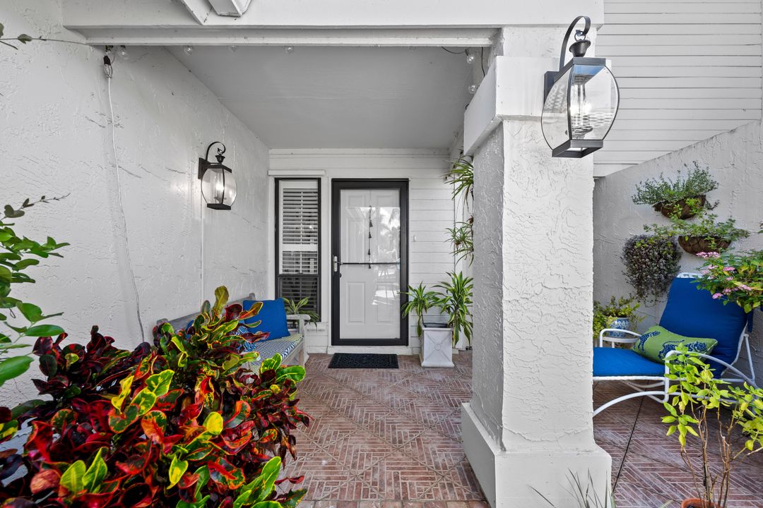 待售: $425,000 (3 贝兹, 2 浴室, 2015 平方英尺)