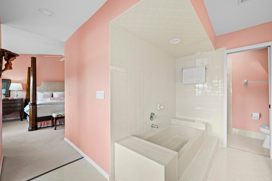 待售: $425,000 (3 贝兹, 2 浴室, 2015 平方英尺)