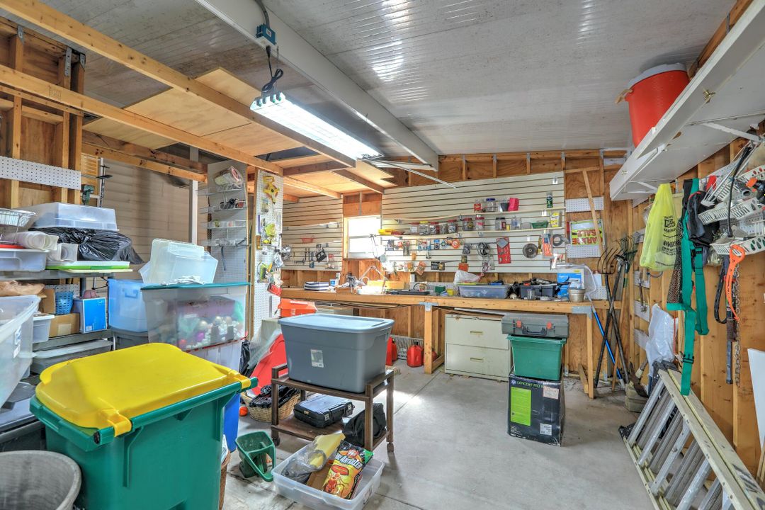 合同活跃: $235,000 (3 贝兹, 2 浴室, 1664 平方英尺)