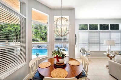 Activo con contrato: $849,000 (4 camas, 3 baños, 3430 Pies cuadrados)