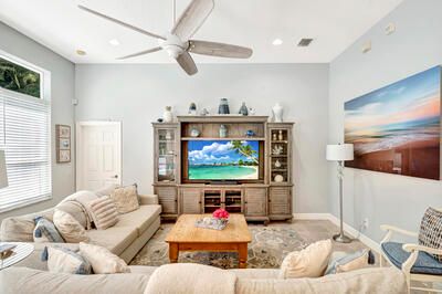 Activo con contrato: $849,000 (4 camas, 3 baños, 3430 Pies cuadrados)