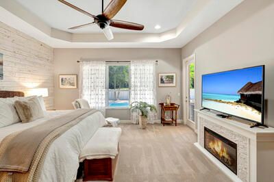 Activo con contrato: $849,000 (4 camas, 3 baños, 3430 Pies cuadrados)