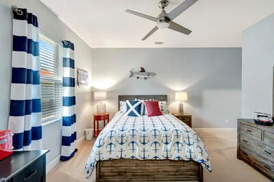 Activo con contrato: $849,000 (4 camas, 3 baños, 3430 Pies cuadrados)