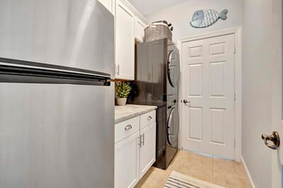 Activo con contrato: $849,000 (4 camas, 3 baños, 3430 Pies cuadrados)