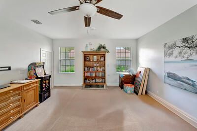 Activo con contrato: $849,000 (4 camas, 3 baños, 3430 Pies cuadrados)