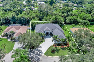 Activo con contrato: $849,000 (4 camas, 3 baños, 3430 Pies cuadrados)