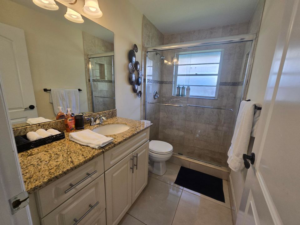 For Sale: $600,000 (3 beds, 2 baths, 1643 Square Feet)