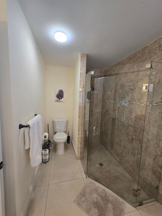 For Sale: $600,000 (3 beds, 2 baths, 1643 Square Feet)