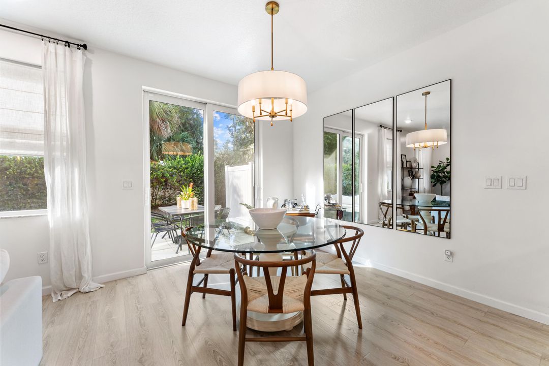 For Sale: $574,000 (3 beds, 2 baths, 1758 Square Feet)