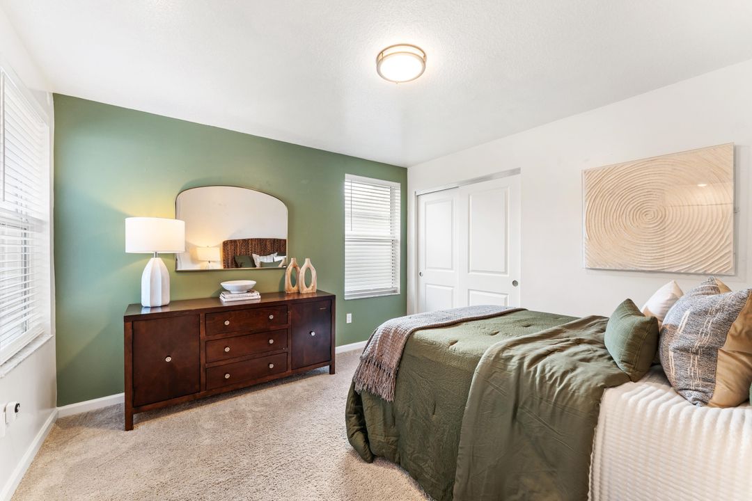 For Sale: $574,000 (3 beds, 2 baths, 1758 Square Feet)