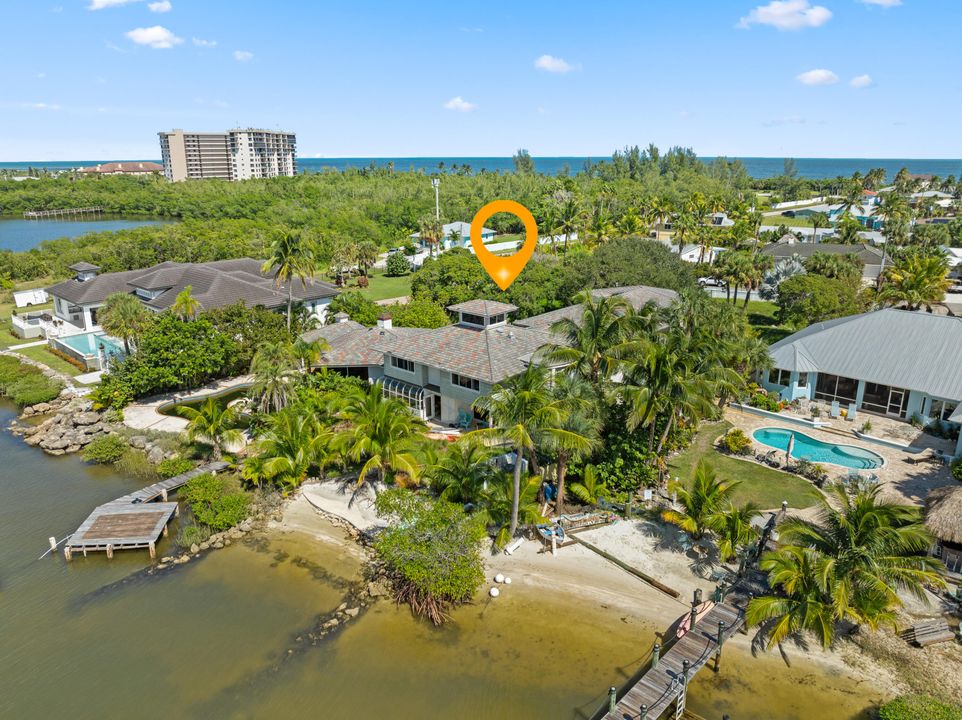 Activo con contrato: $1,890,000 (8 camas, 5 baños, 5943 Pies cuadrados)