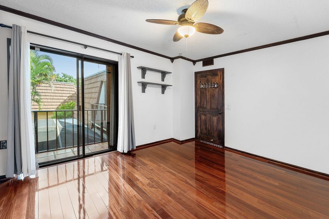 Active With Contract: $435,000 (2 beds, 2 baths, 1596 Square Feet)