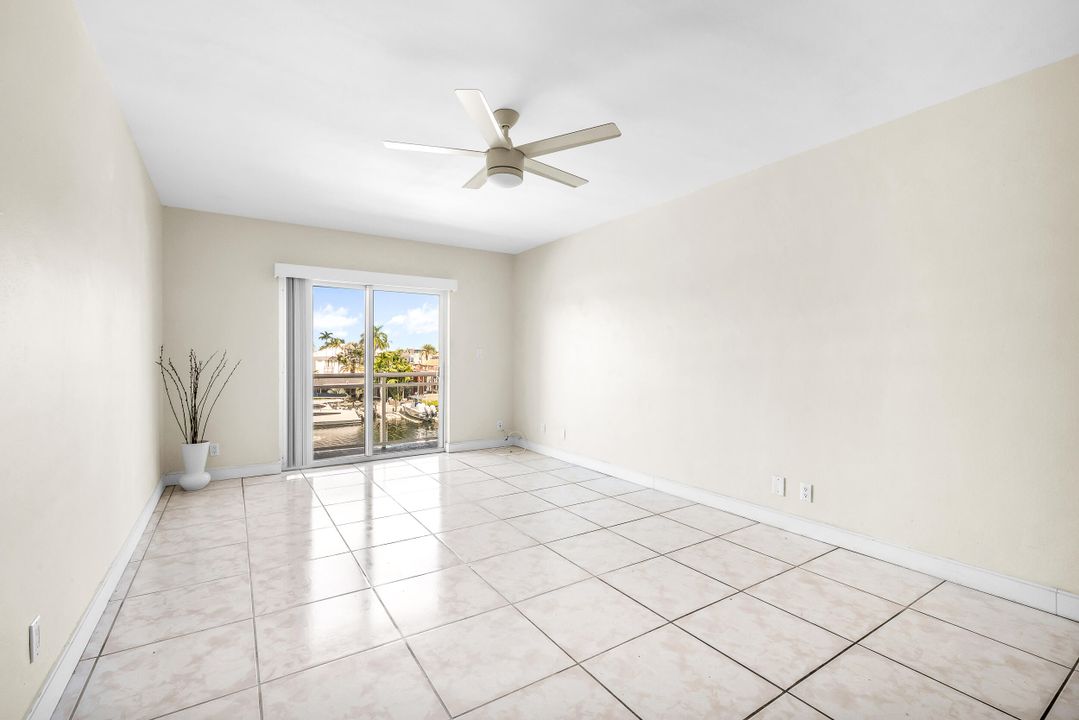 Под контрактом: $220,000 (1 спален, 1 ванн, 570 Квадратных фут)