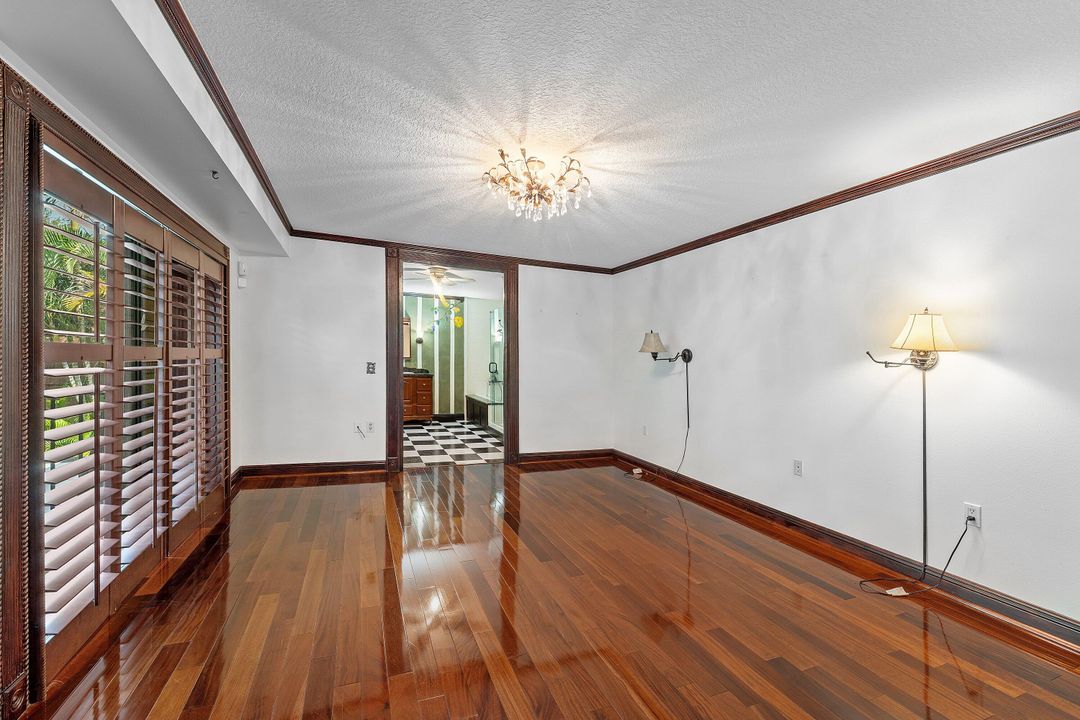 Active With Contract: $435,000 (2 beds, 2 baths, 1596 Square Feet)