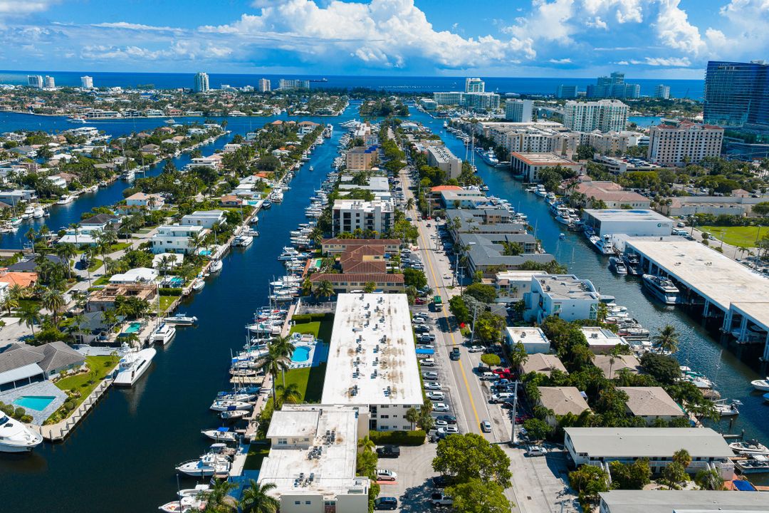 Под контрактом: $220,000 (1 спален, 1 ванн, 570 Квадратных фут)