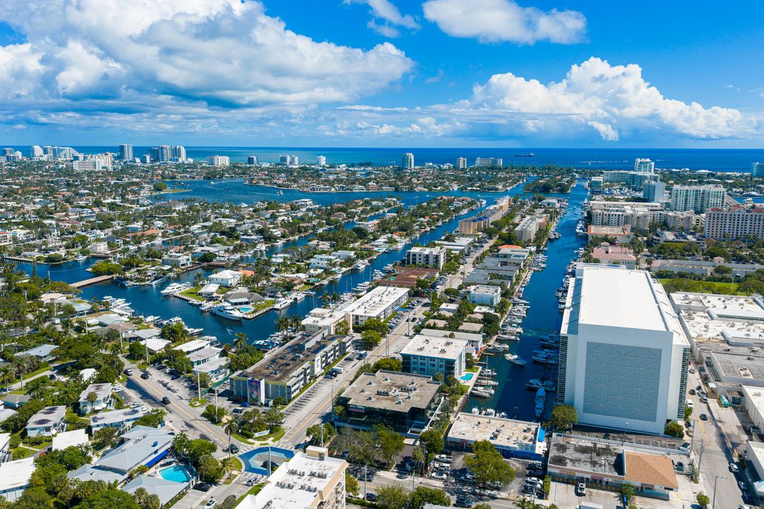 Под контрактом: $220,000 (1 спален, 1 ванн, 570 Квадратных фут)