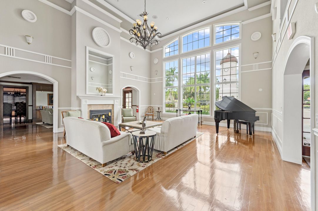 For Rent: $2,000 (2 beds, 2 baths, 1253 Square Feet)