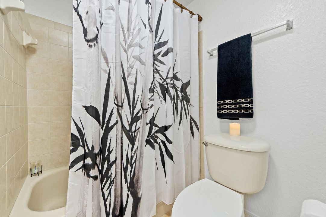 For Rent: $2,000 (2 beds, 2 baths, 1253 Square Feet)