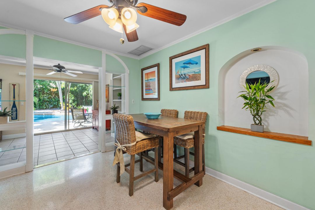 For Sale: $649,900 (2 beds, 2 baths, 1200 Square Feet)