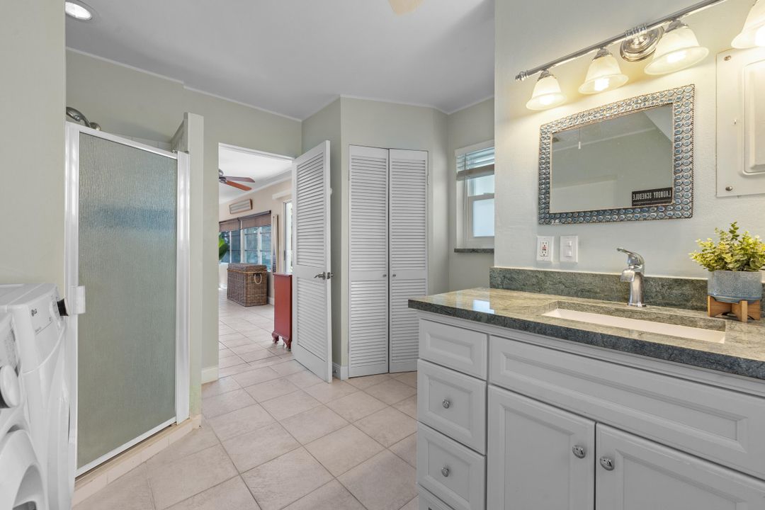 For Sale: $649,900 (2 beds, 2 baths, 1200 Square Feet)