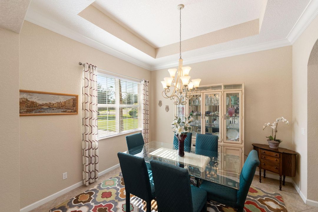 Active With Contract: $679,900 (3 beds, 2 baths, 2039 Square Feet)