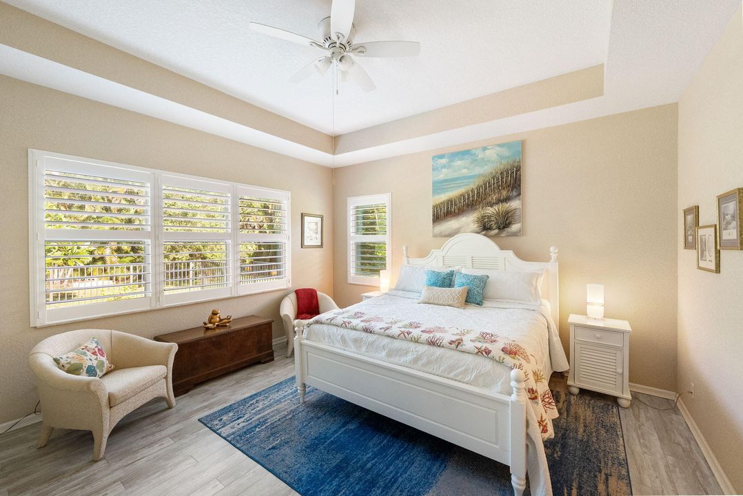 Active With Contract: $679,900 (3 beds, 2 baths, 2039 Square Feet)