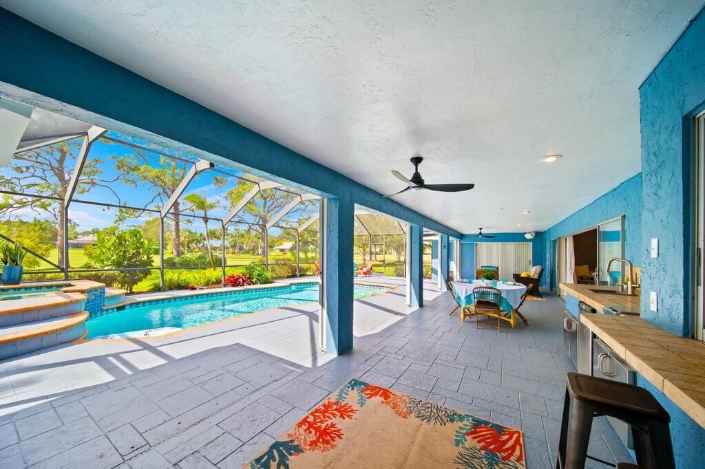 For Sale: $1,195,000 (4 beds, 3 baths, 3564 Square Feet)