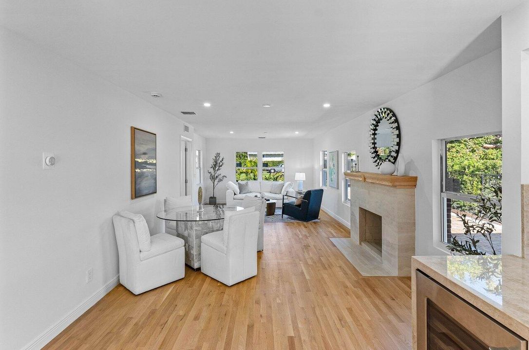 For Sale: $1,249,000 (3 beds, 2 baths, 1350 Square Feet)