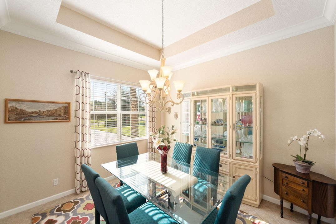 Active With Contract: $679,900 (3 beds, 2 baths, 2039 Square Feet)