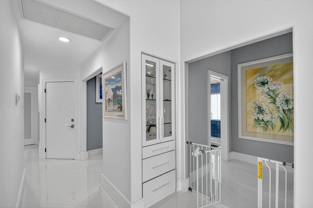 Activo con contrato: $659,000 (3 camas, 2 baños, 2089 Pies cuadrados)