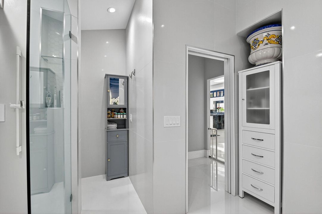 Activo con contrato: $659,000 (3 camas, 2 baños, 2089 Pies cuadrados)