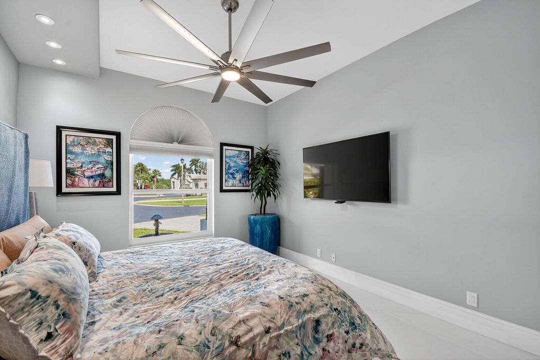 Activo con contrato: $659,000 (3 camas, 2 baños, 2089 Pies cuadrados)