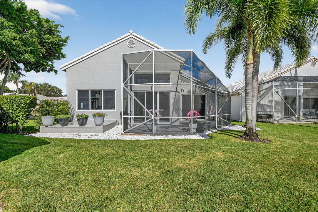 Activo con contrato: $659,000 (3 camas, 2 baños, 2089 Pies cuadrados)