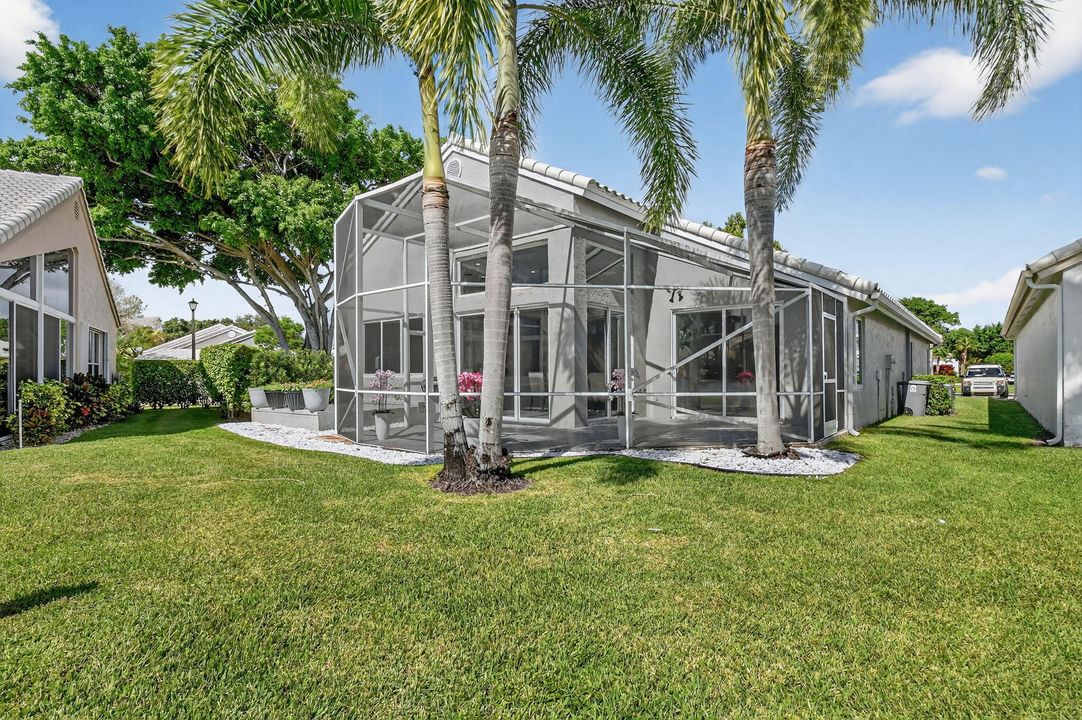 Activo con contrato: $659,000 (3 camas, 2 baños, 2089 Pies cuadrados)