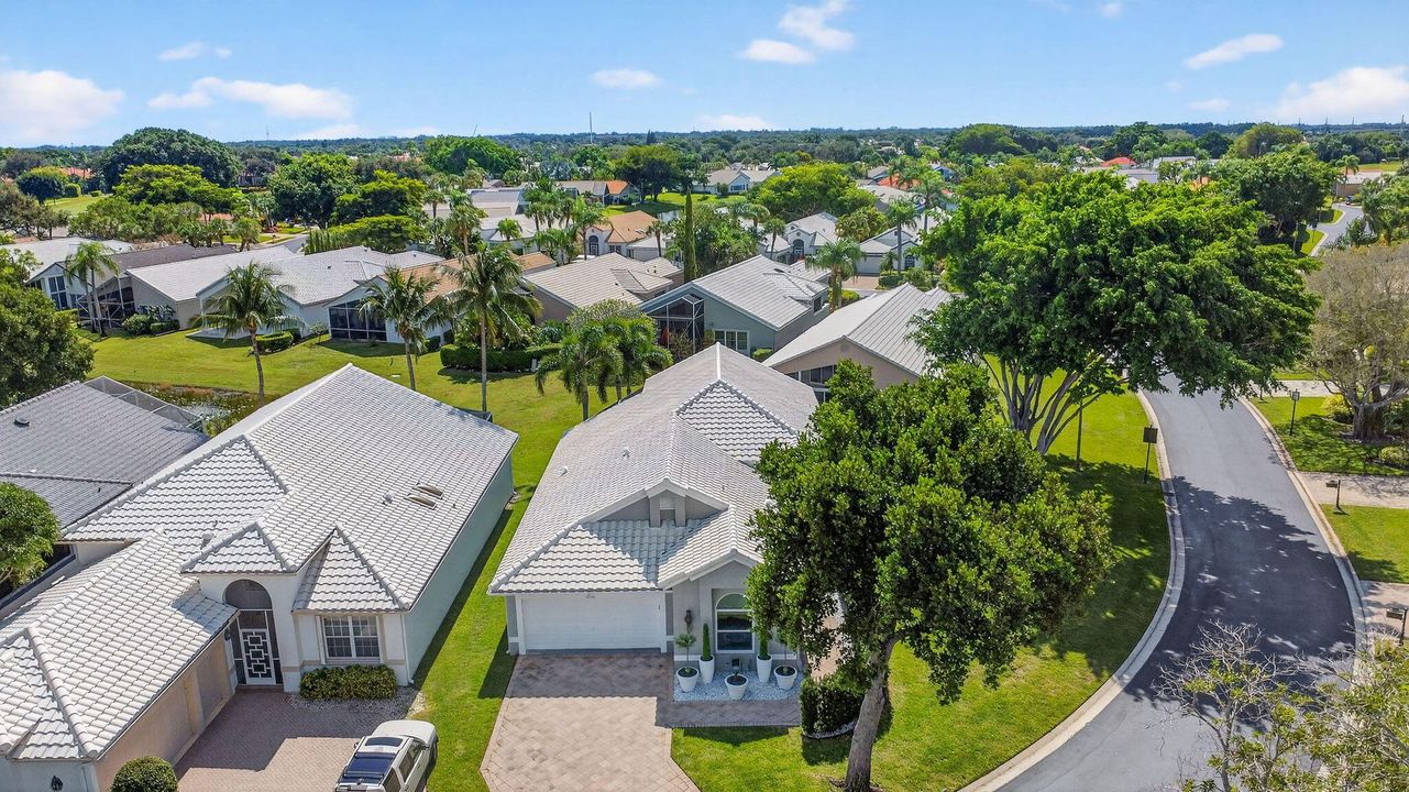 Activo con contrato: $659,000 (3 camas, 2 baños, 2089 Pies cuadrados)