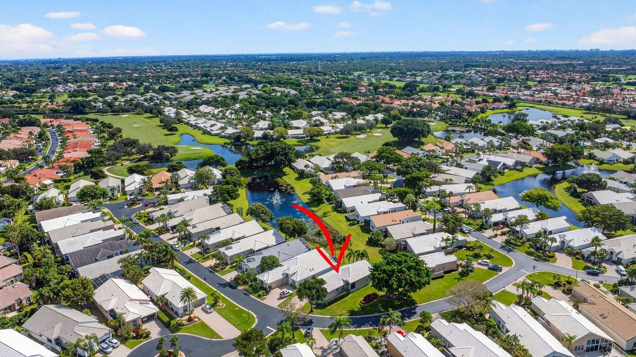 Activo con contrato: $659,000 (3 camas, 2 baños, 2089 Pies cuadrados)