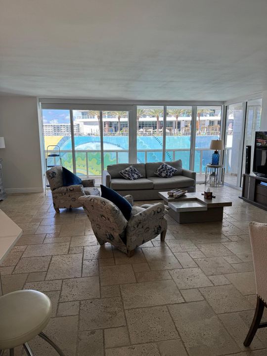 For Rent: $6,000 (2 beds, 2 baths, 1782 Square Feet)