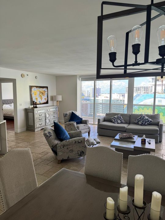 For Rent: $6,000 (2 beds, 2 baths, 1782 Square Feet)