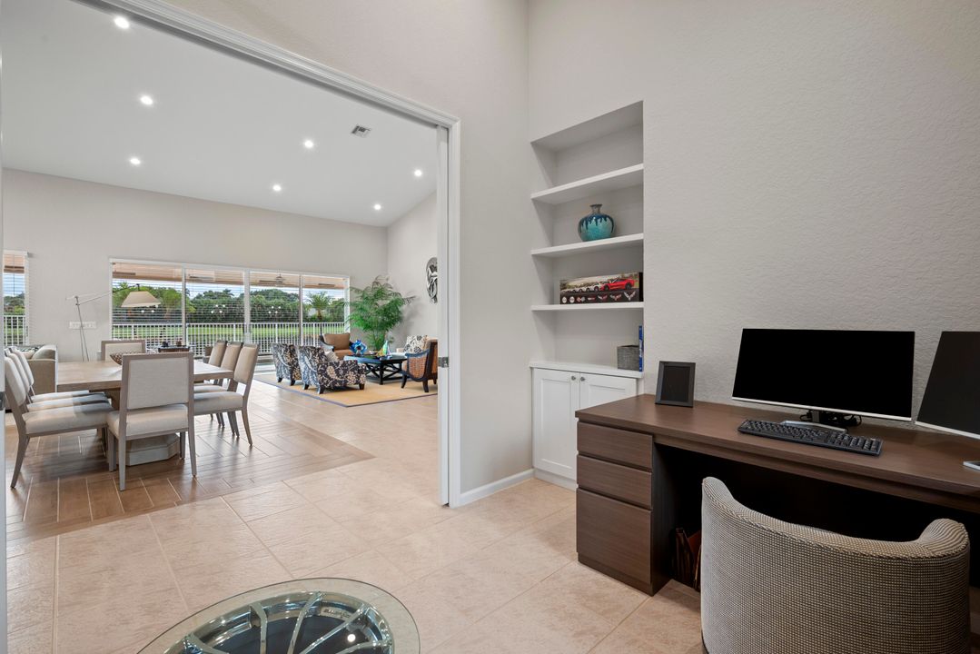 For Sale: $899,000 (3 beds, 3 baths, 2843 Square Feet)