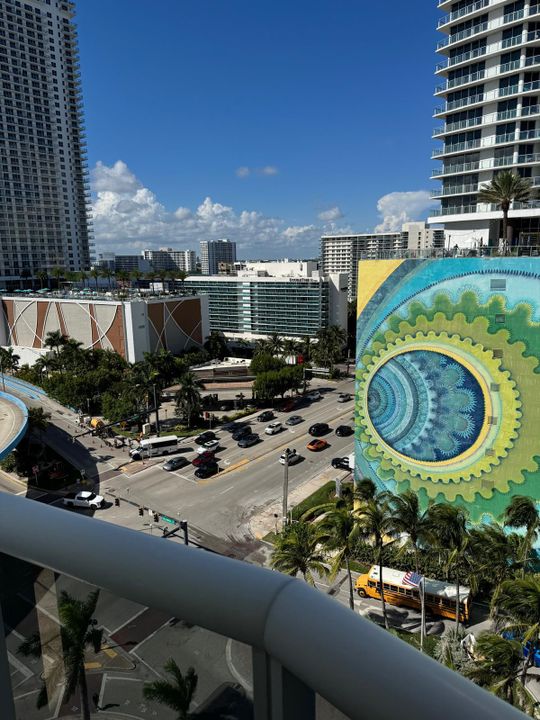 For Rent: $6,000 (2 beds, 2 baths, 1782 Square Feet)