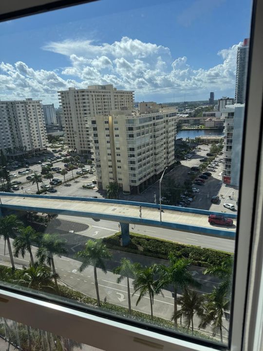 For Rent: $6,000 (2 beds, 2 baths, 1782 Square Feet)