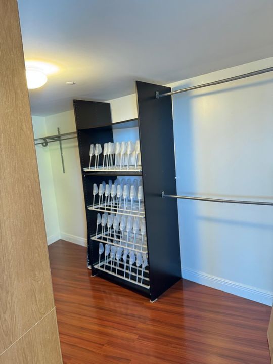 For Rent: $6,000 (2 beds, 2 baths, 1782 Square Feet)