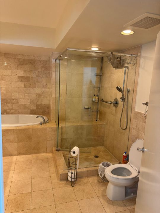 For Rent: $6,000 (2 beds, 2 baths, 1782 Square Feet)